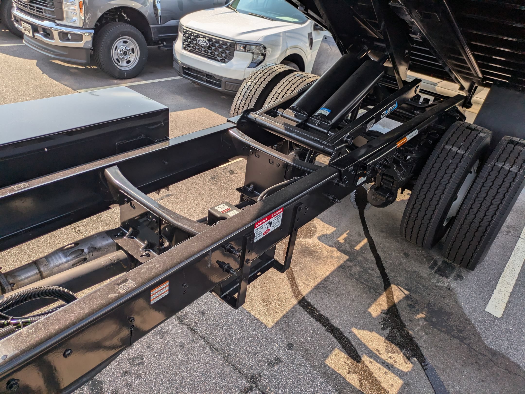 New 2027 Ford F750 2WD Regular Cab Super Duty image 28