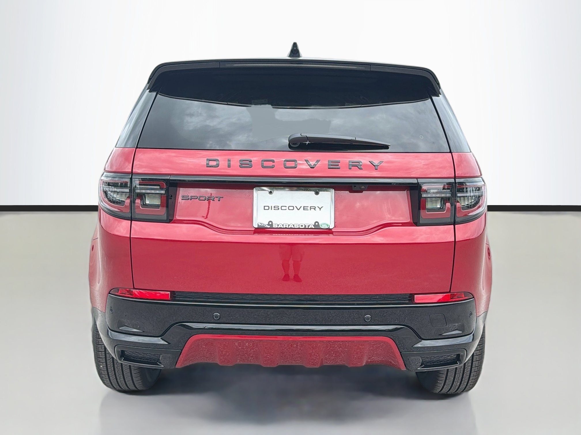 New 2026 Land Rover Discovery Sport Landmark AWD/4WD image 4