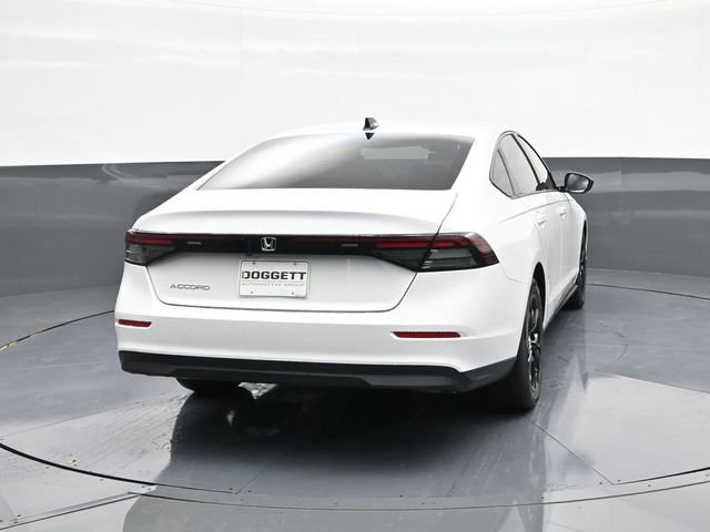 New 2025 Honda Accord SE image 11