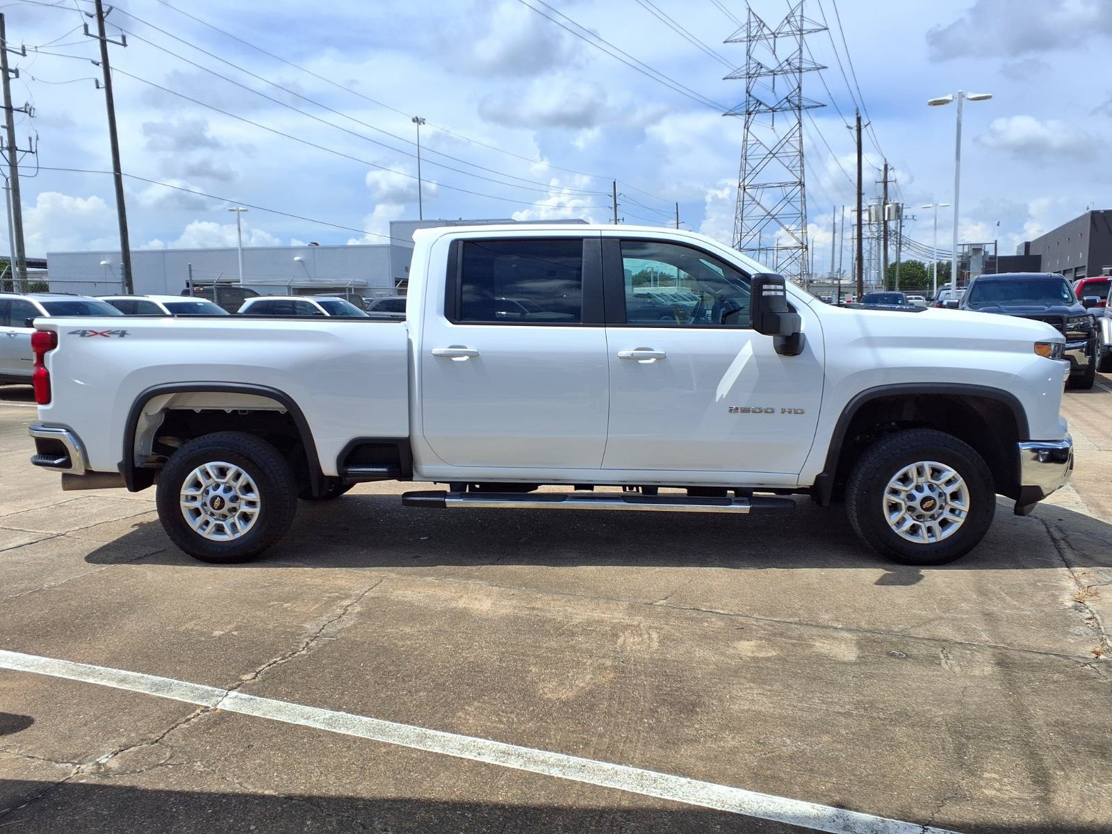 Used 2025 Chevrolet Silverado 2500 LT w/ Convenience Package AWD/4WD image 28