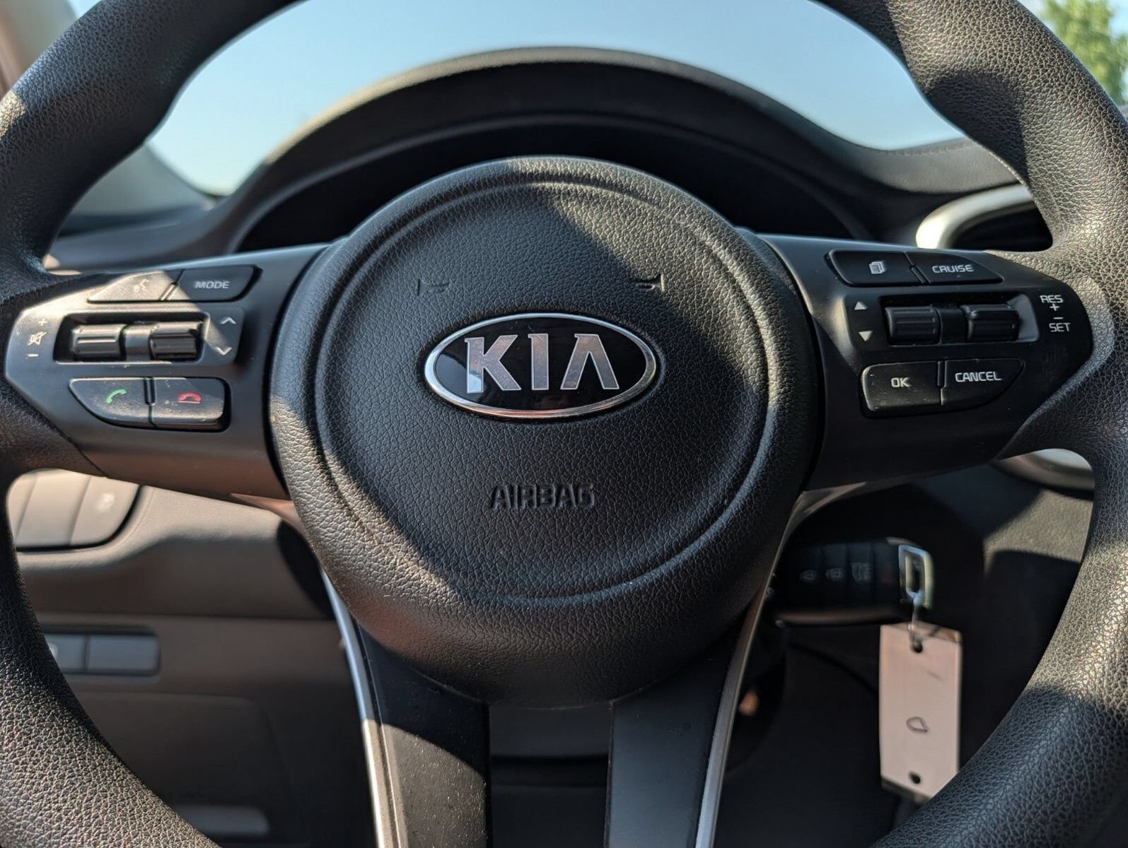 Used 2017 Kia Sorento FWD image 25