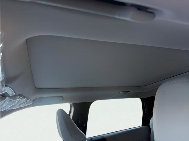 New 2026 Mitsubishi Outlander SE FWD image 15