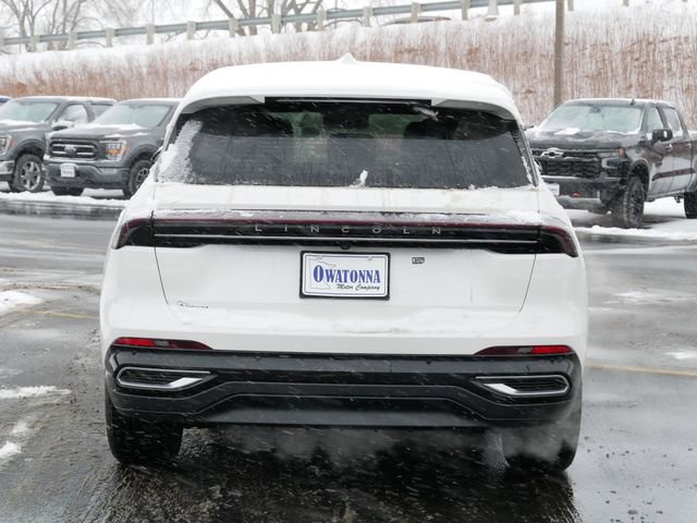 New 2026 Lincoln Nautilus Premier image 6
