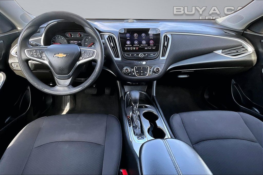 Used 2023 Chevrolet Malibu LT w/ Driver Confidence Package FWD image 16
