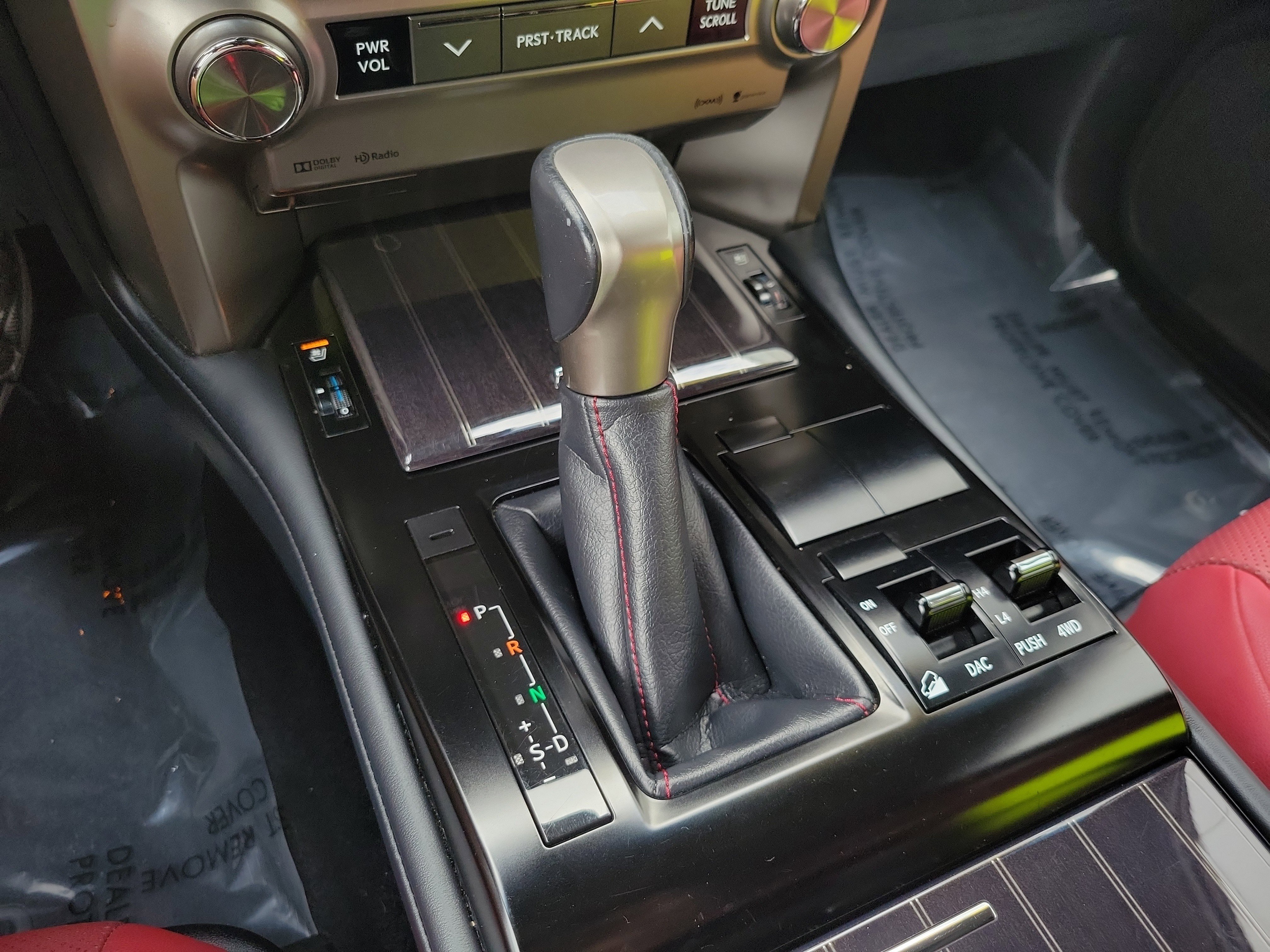 Used 2021 Lexus GX 460 Premium w/ Premium Package image 26