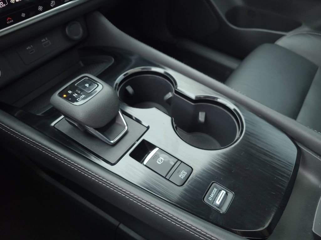 Certified 2023 Nissan Rogue SL w/ SL Premium Package FWD image 27