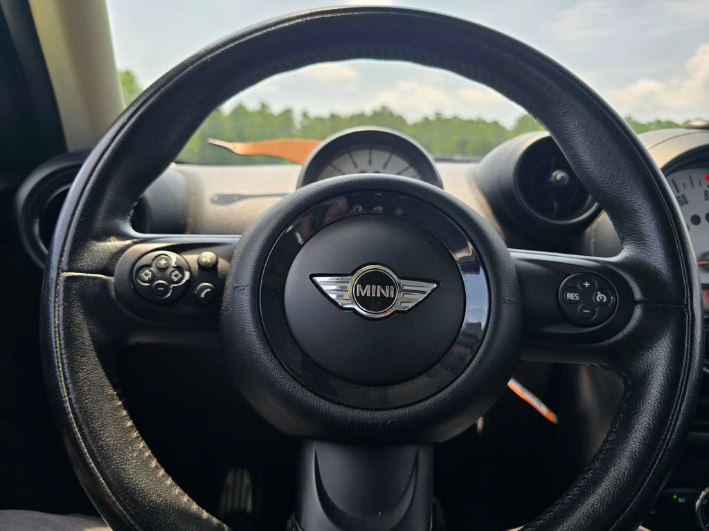 Used 2014 MINI Cooper Countryman S FWD image 17
