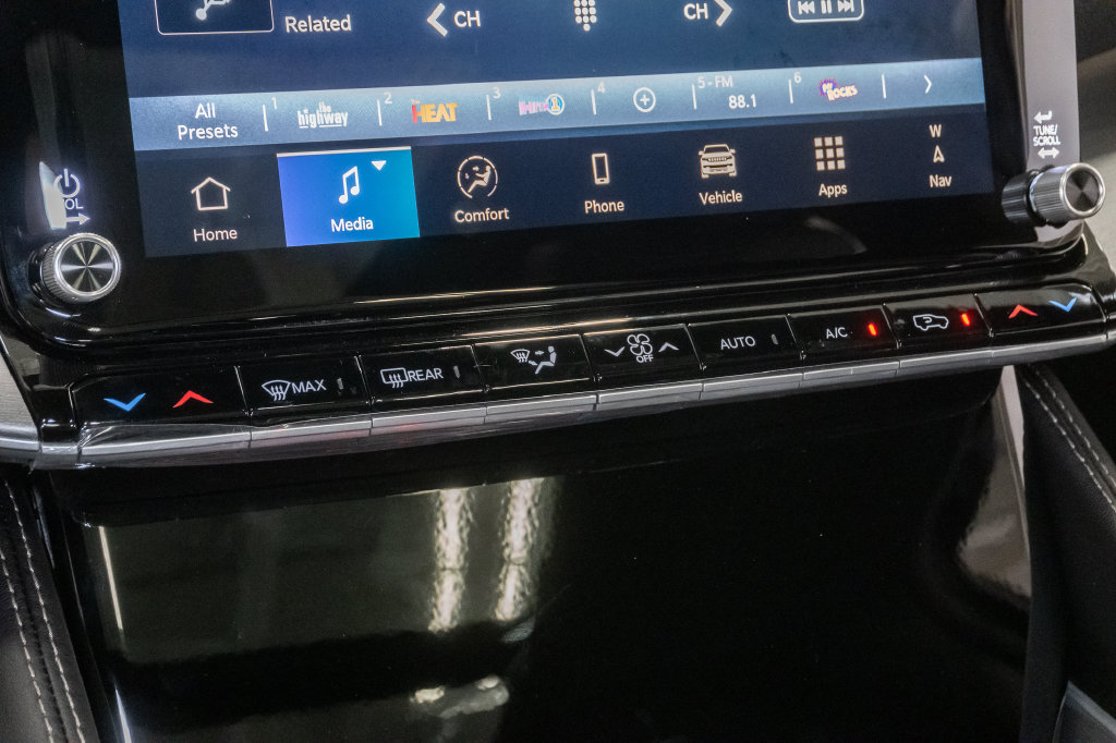 New 2026 Jeep Grand Wagoneer Limited w/ Premium Group II AWD/4WD image 20
