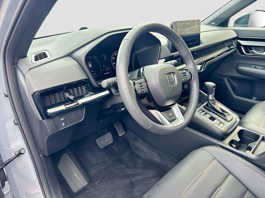 Used 2024 Honda CR-V Sport Touring image 5