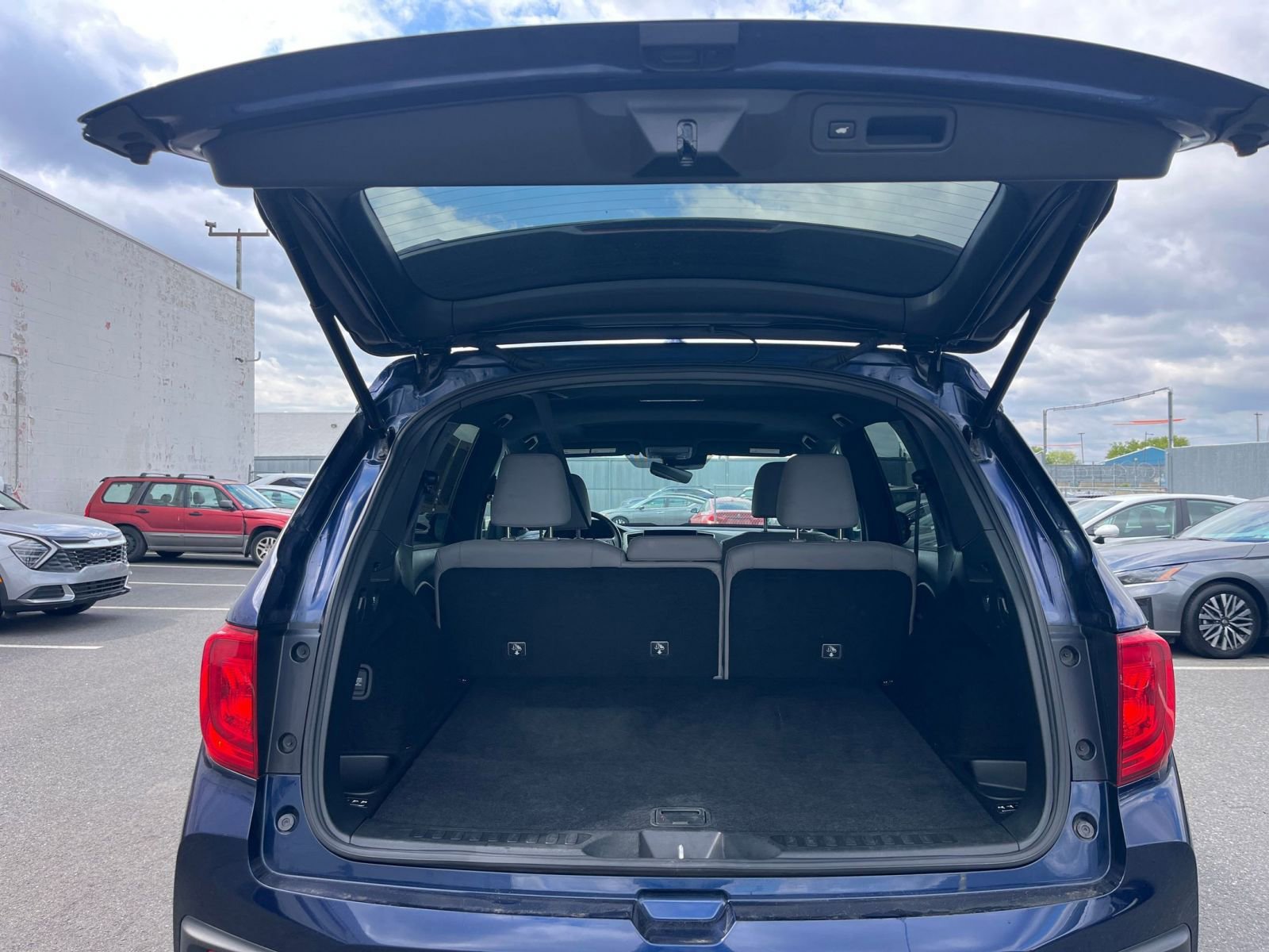 Used 2024 Honda Passport EX-L image 34