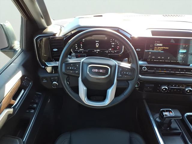 Used 2025 GMC Sierra 1500 SLT w/ SLT Premium Plus Package AWD/4WD image 14