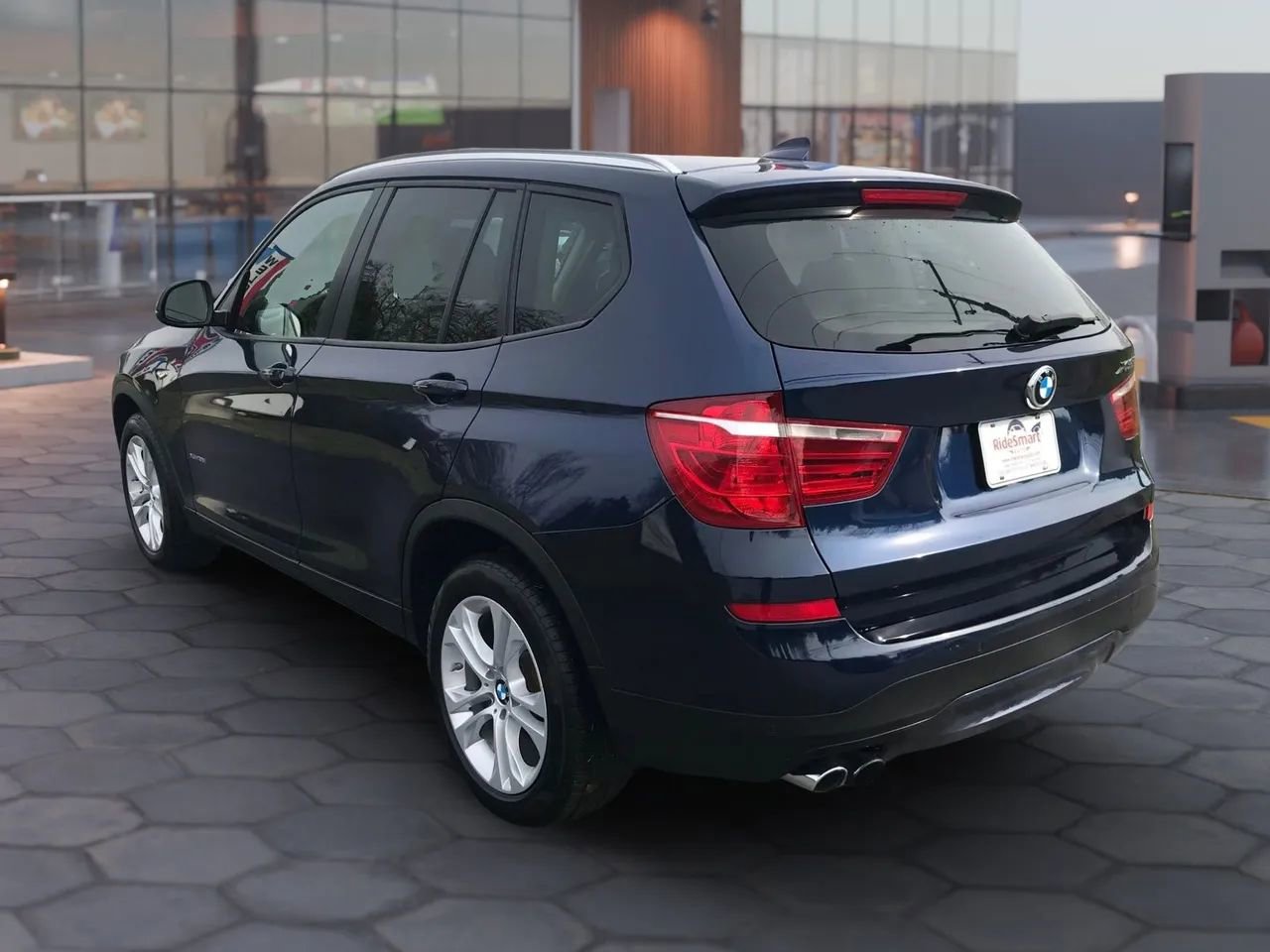 Used 2017 BMW X3 xDrive35i image 7