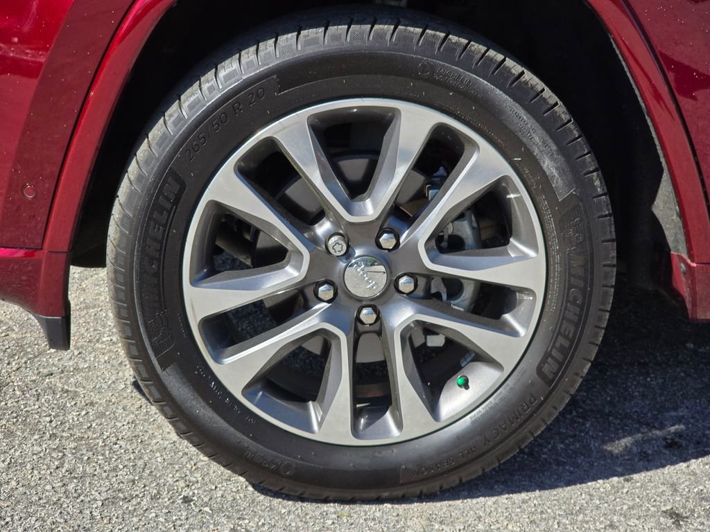 Used 2018 Jeep Grand Cherokee Overland image 24