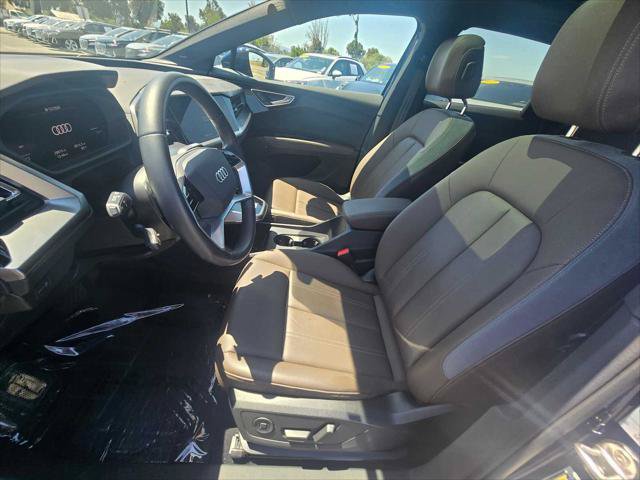 Used 2023 Audi Q4 e-tron Premium Plus w/ Premium Plus AWD/4WD image 25