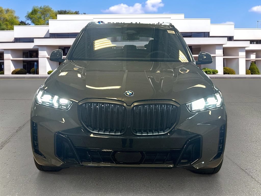 New 2026 BMW X5 xDrive50e w/ M Sport Package AWD/4WD image 2