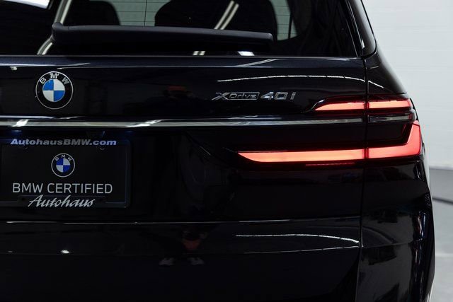 Certified 2024 BMW X7 xDrive40i image 8