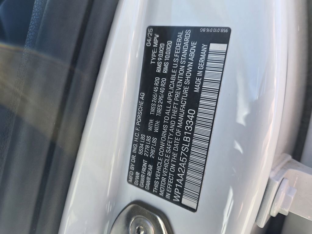 New 2025 Porsche Macan Turbo image 29