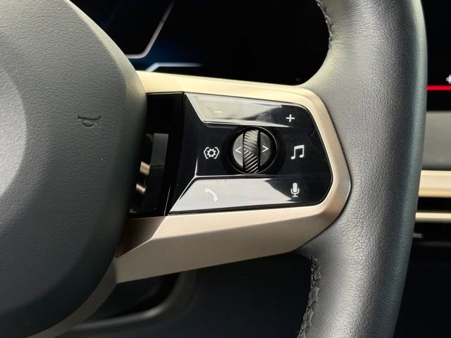 Used 2026 BMW iX xDrive45 image 25