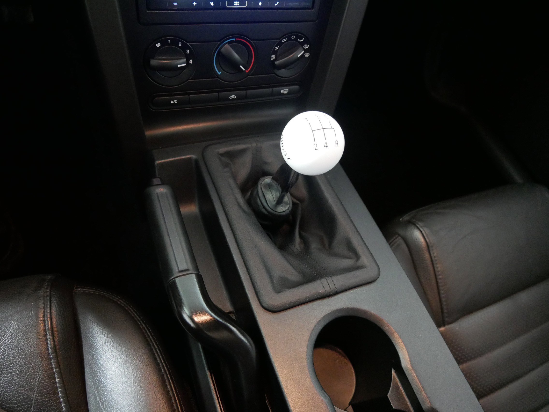 Used 2005 Ford Mustang GT image 24