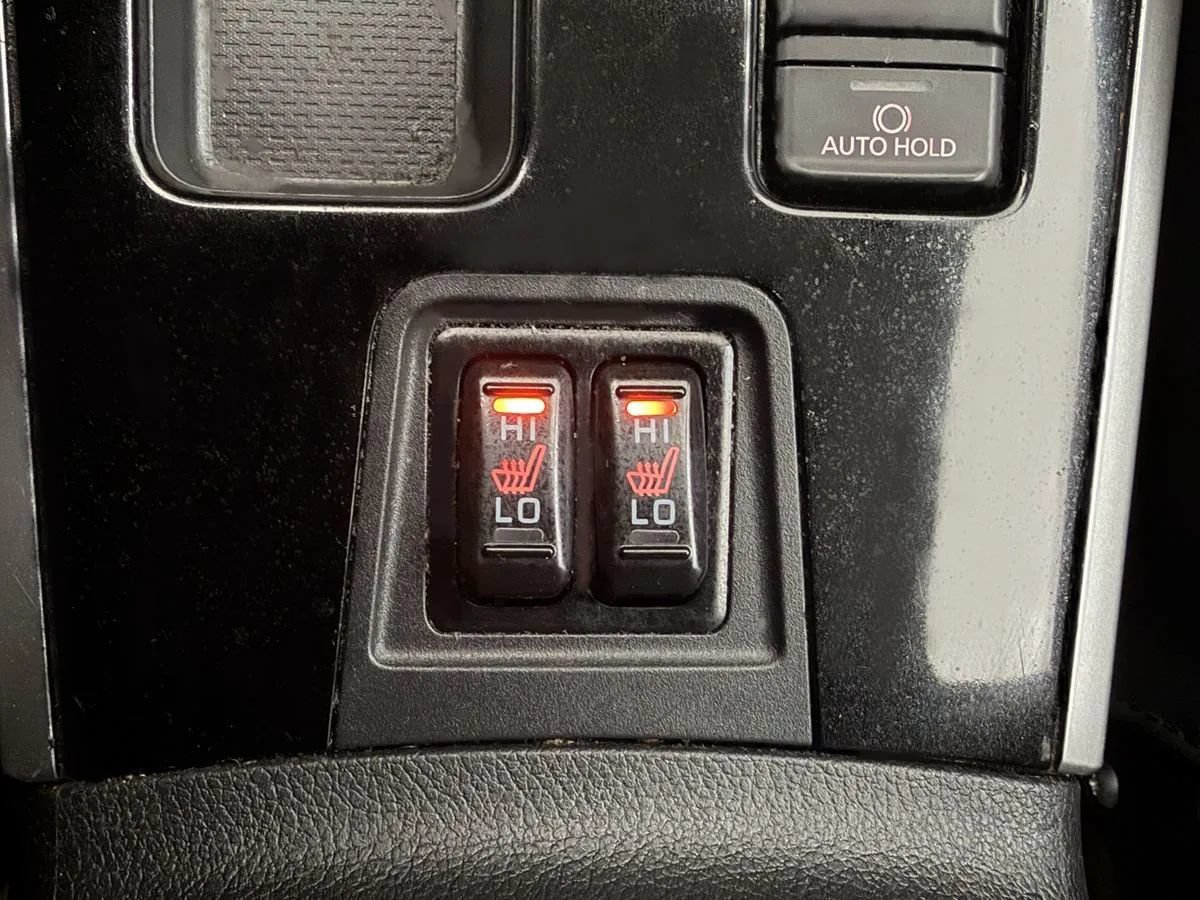 Used 2020 Mitsubishi Outlander SEL FWD image 15