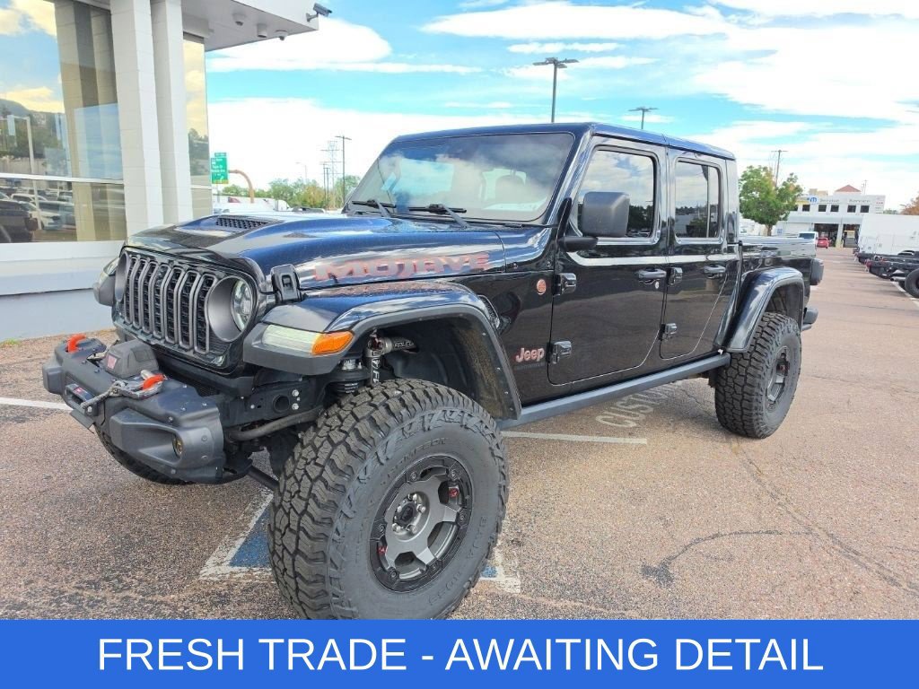 Used 2024 Jeep Gladiator Mojave
