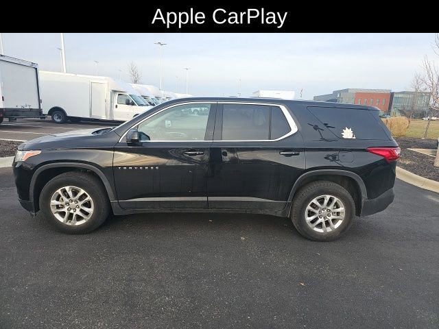 Used 2018 Chevrolet Traverse LS image 2