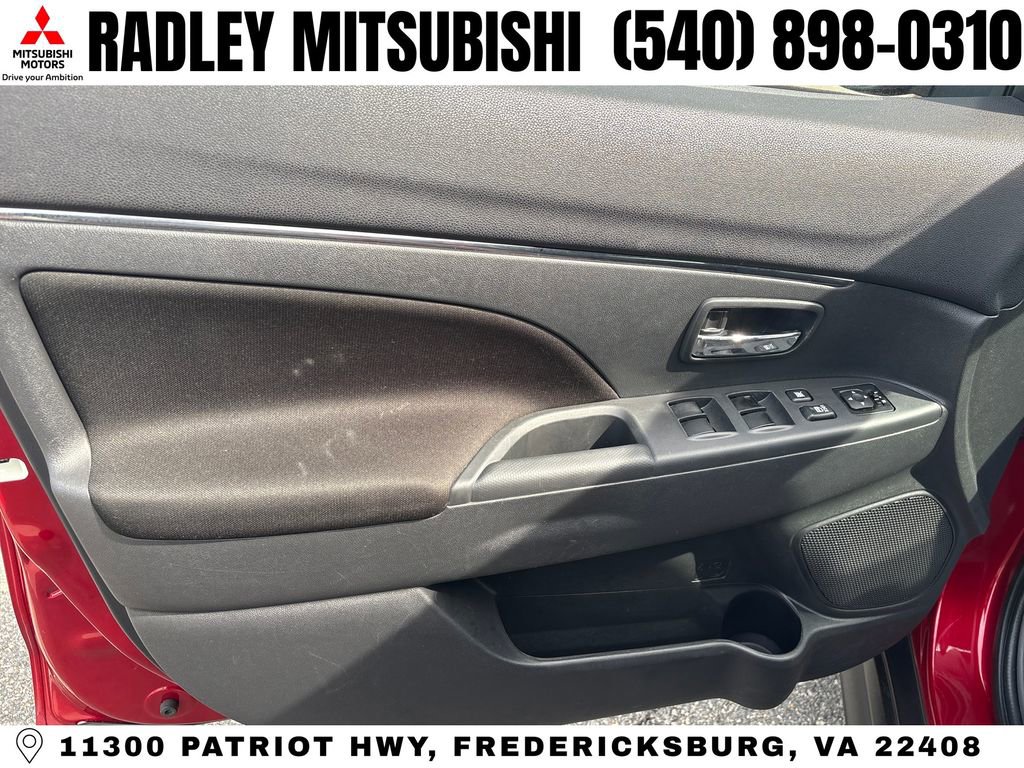 Used 2023 Mitsubishi Outlander Sport AWD image 5