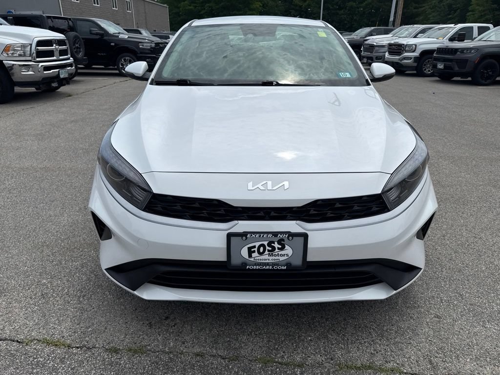 Used 2023 Kia Forte LXS w/ LXS Technology Package FWD image 8