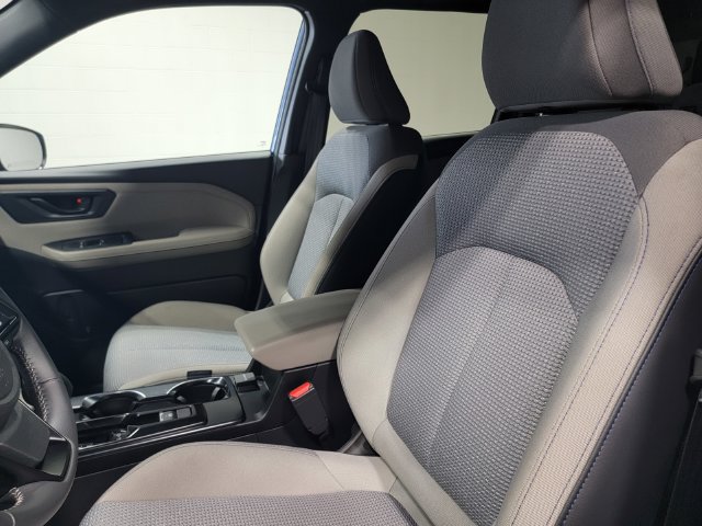 Used 2026 Subaru Forester Premium AWD/4WD image 13