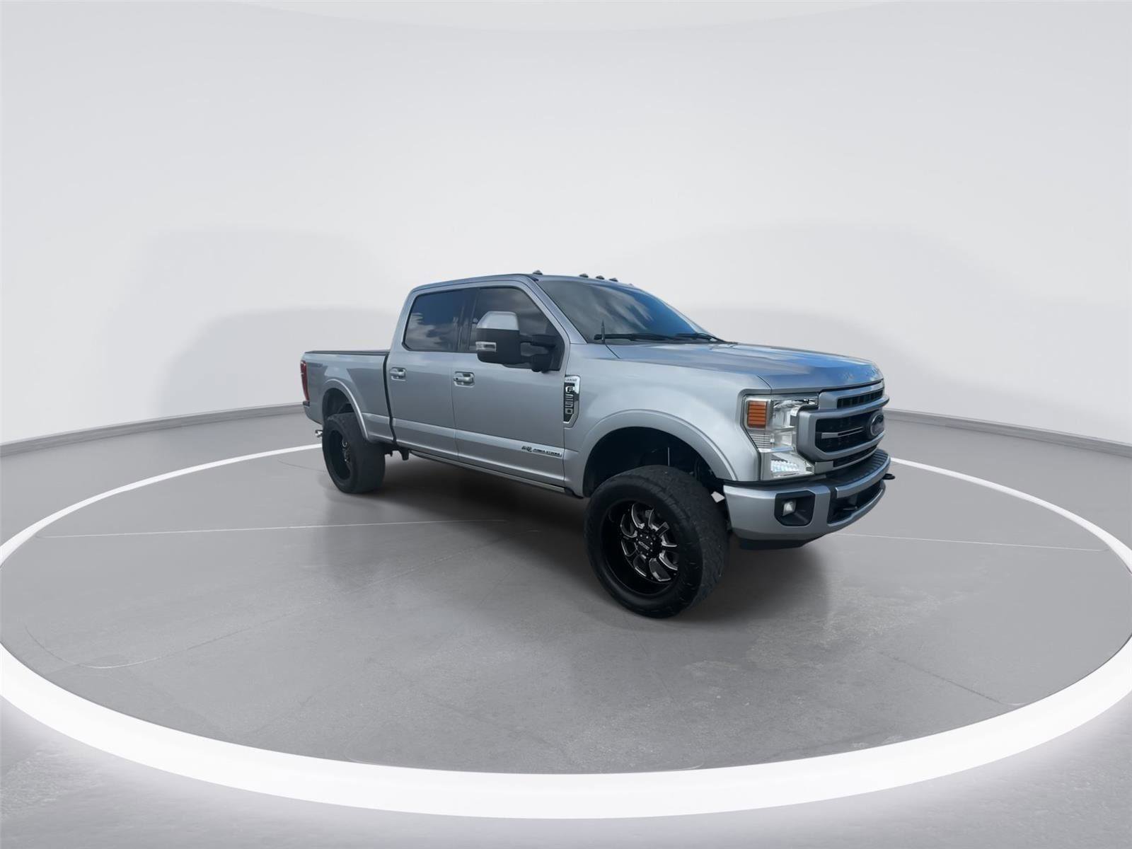 Used 2022 Ford F250 Lariat w/ Tremor Off-Road Package image 2