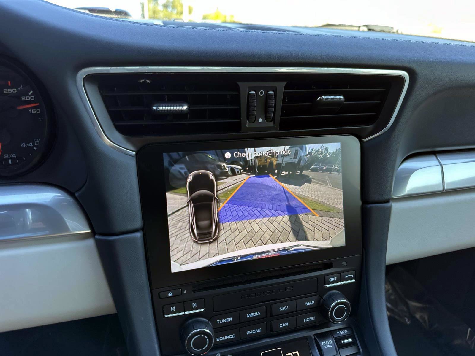 Used 2017 Porsche 911 Carrera 4S image 19