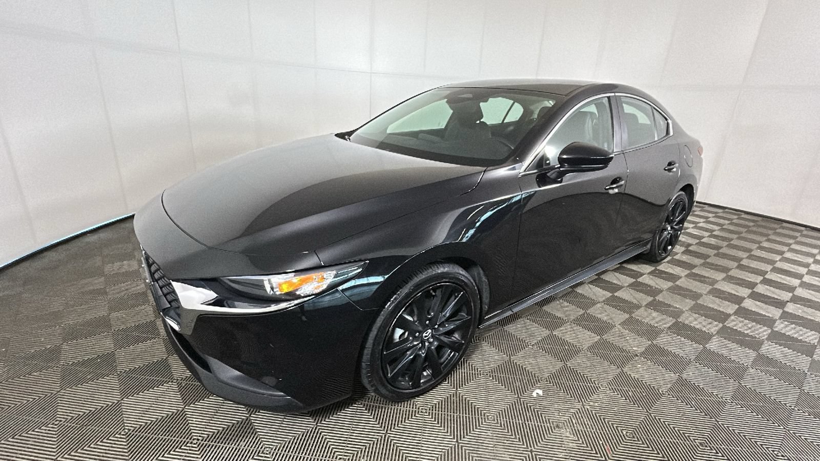 Used 2024 MAZDA MAZDA3 s FWD image 7
