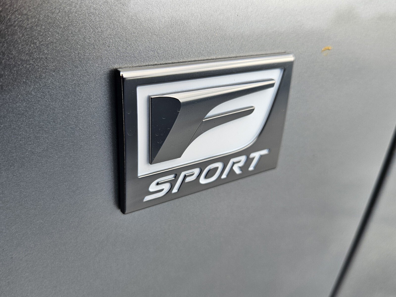 New 2026 Lexus LX 600 F Sport AWD/4WD image 9
