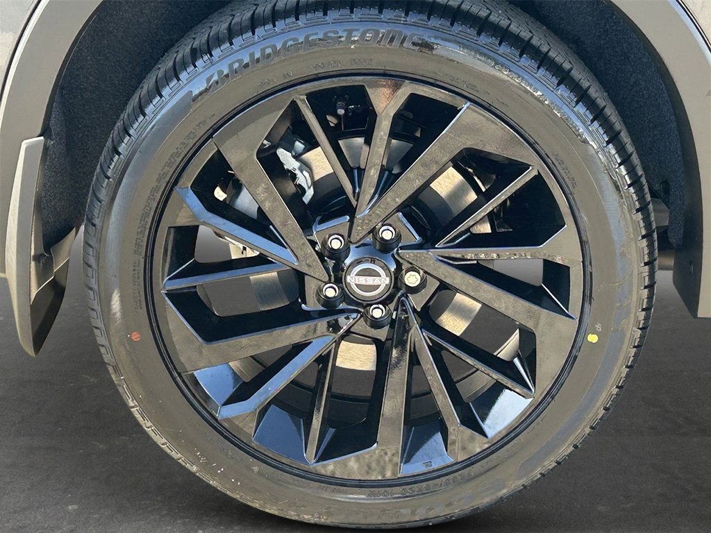 New 2026 Nissan Rogue SL AWD/4WD image 7