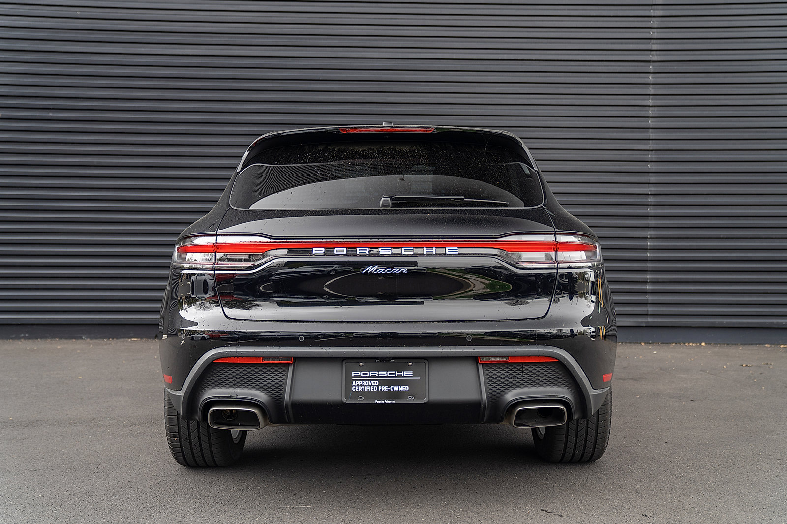 Certified 2026 Porsche Macan AWD/4WD image 29