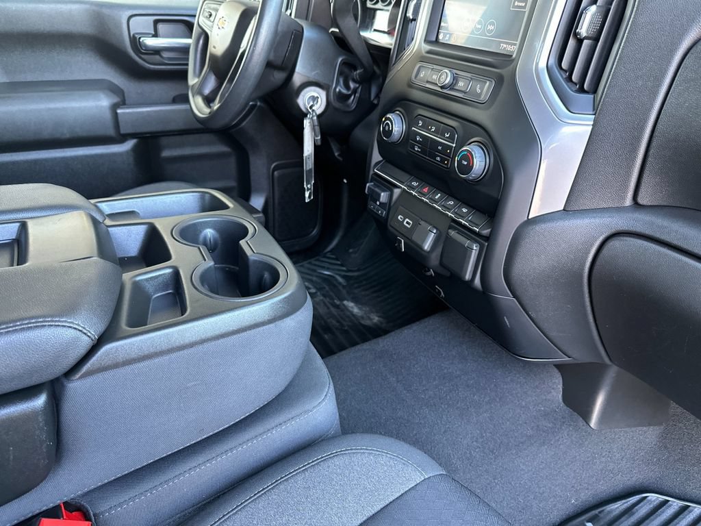 Used 2022 Chevrolet Silverado 2500 Custom w/ Custom Convenience Package RWD image 14