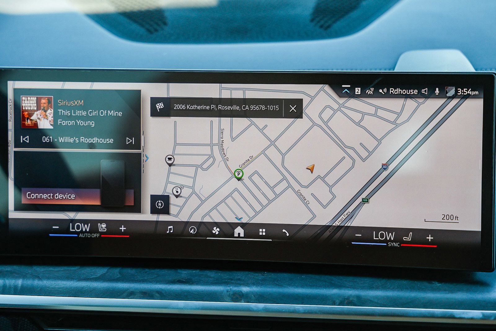 Used 2026 BMW X5 xDrive50e w/ M Sport Package image 12