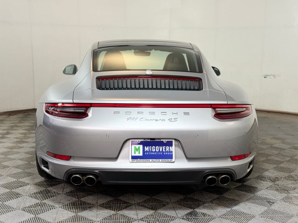 Used 2019 Porsche 911 Carrera 4S AWD/4WD image 5