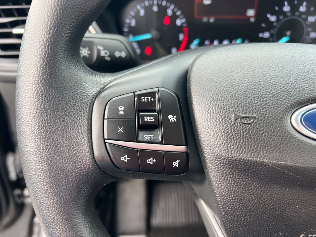 Used 2020 Ford Escape SE image 34