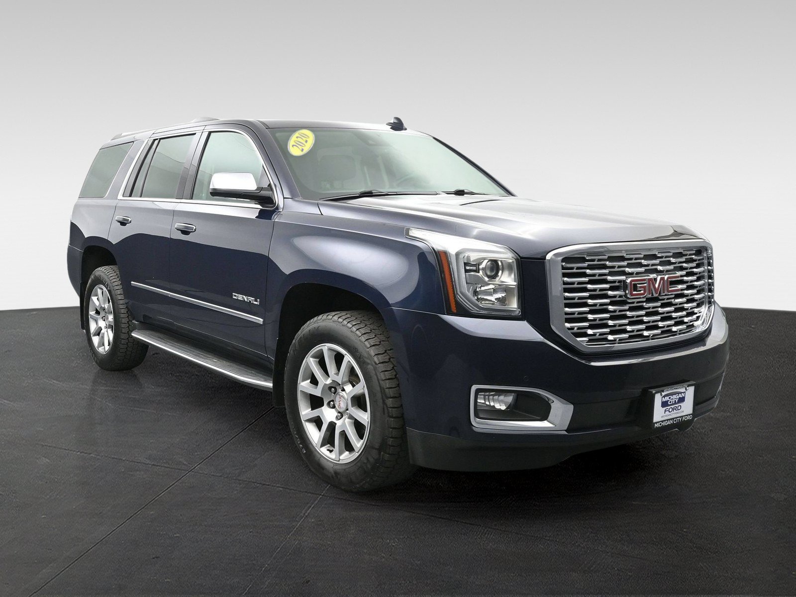 Used 2020 GMC Yukon Denali w/ Open Road Package AWD/4WD image 6