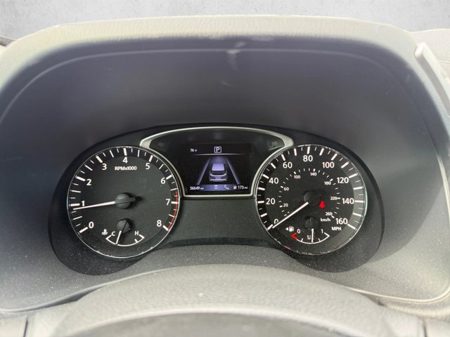 Used 2020 Nissan Pathfinder SV w/ Rock Creek Edition FWD image 11
