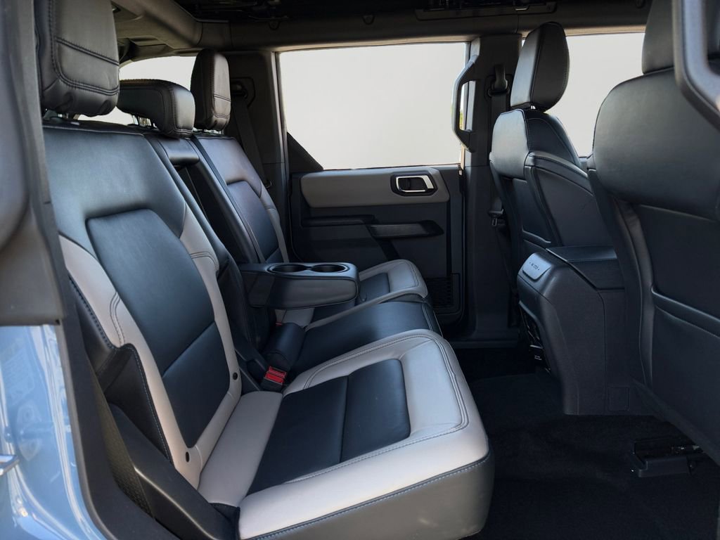 Used 2024 Ford Bronco Wildtrak image 9