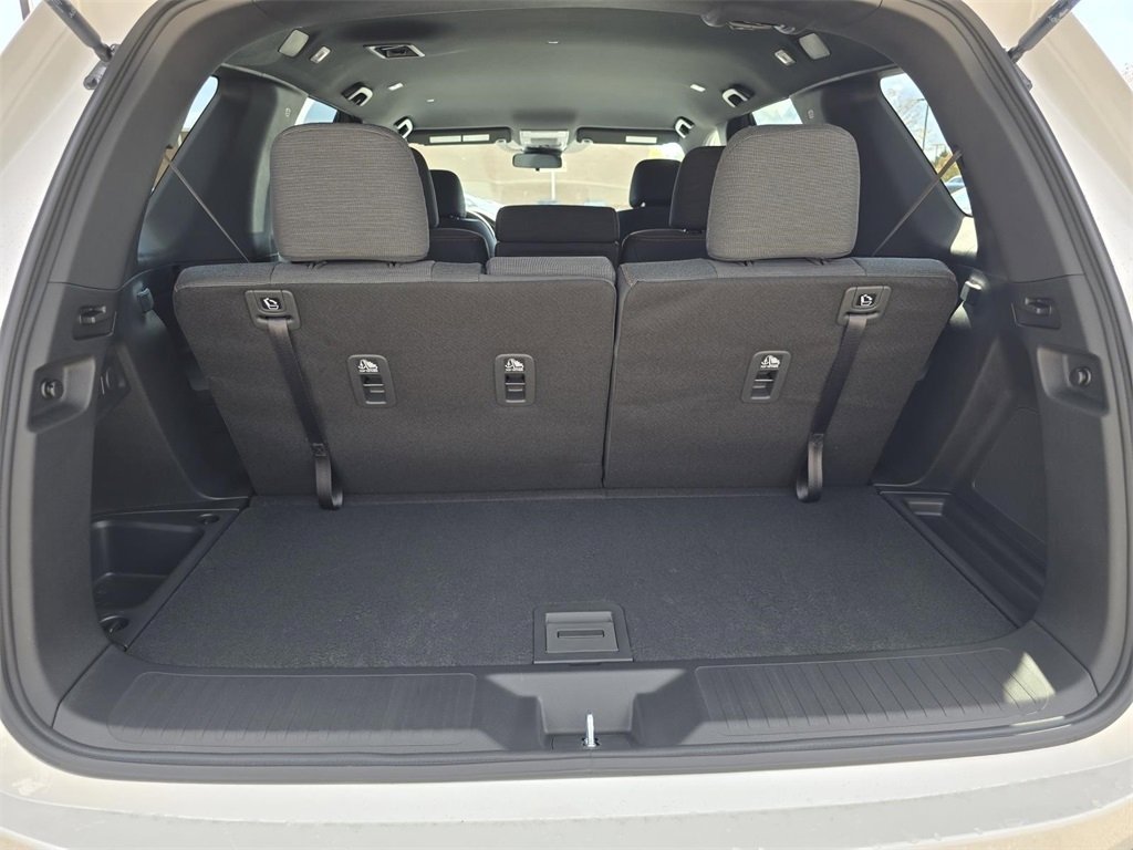 New 2025 Honda Pilot Sport image 18