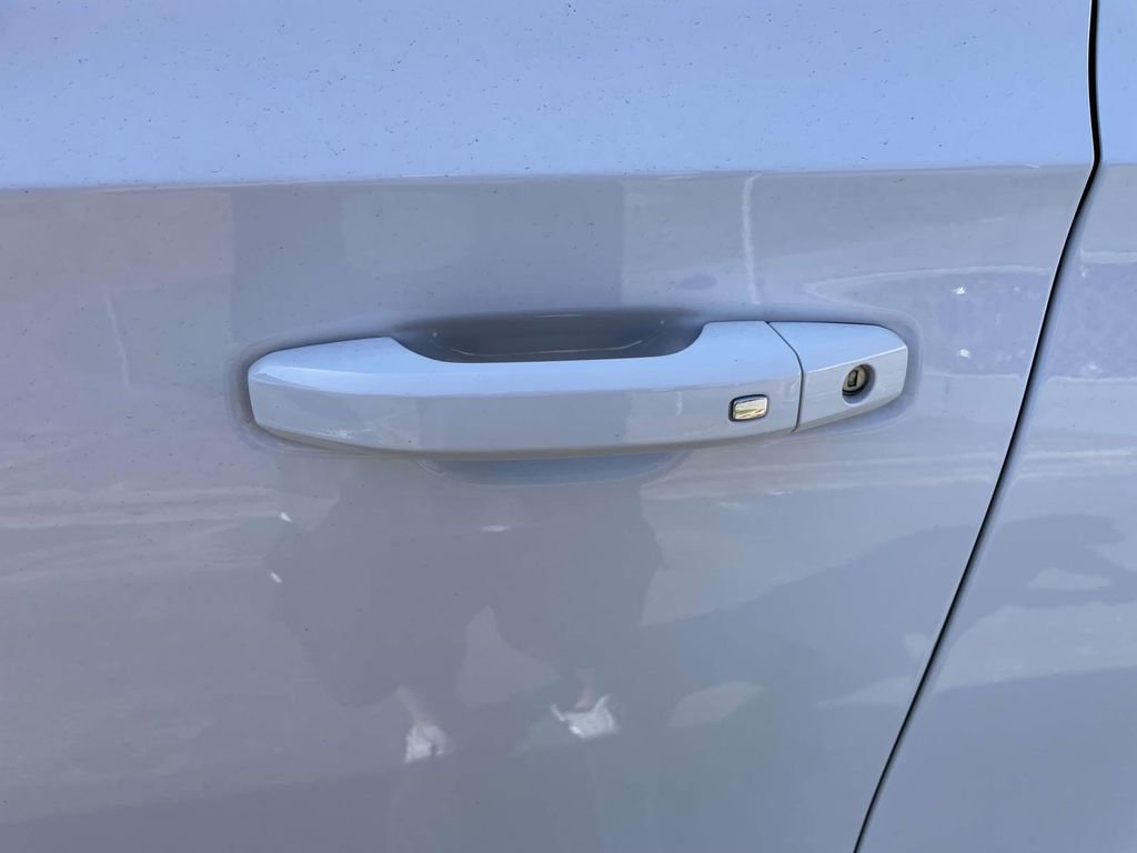 Used 2023 Chevrolet Tahoe RST w/ Luxury Package image 23