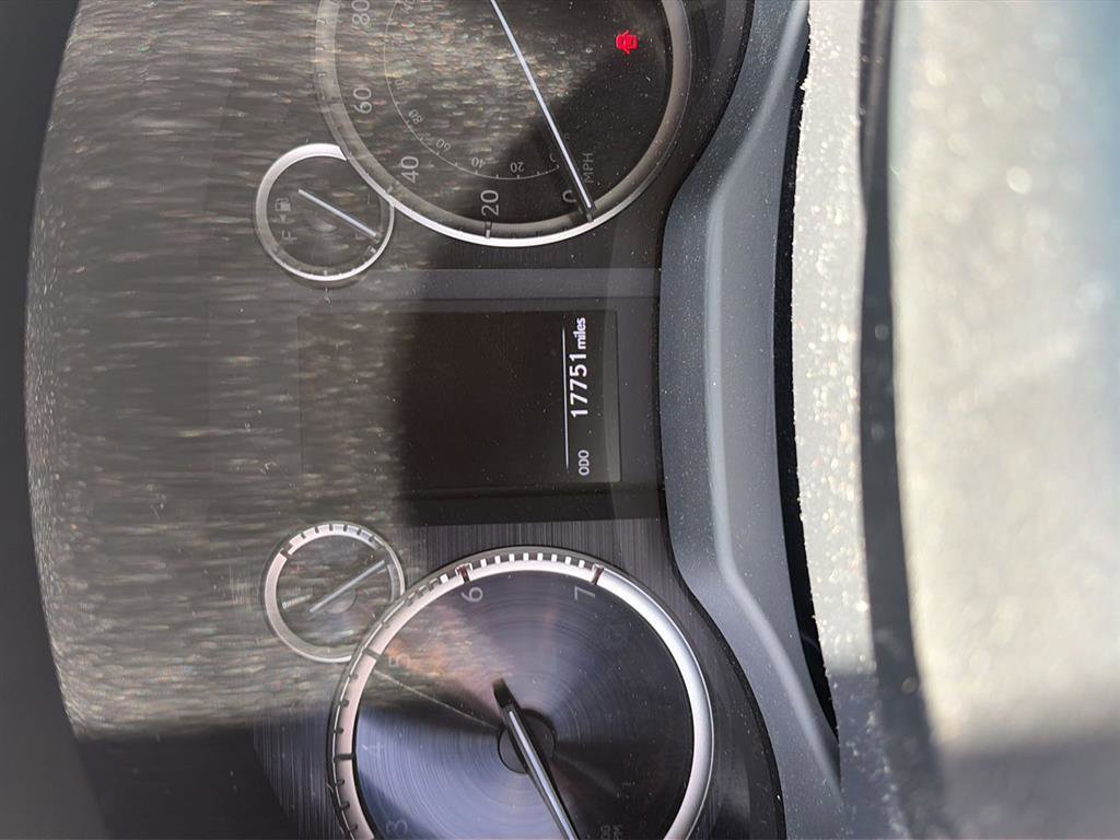 Used 2023 Lexus GX 460 Premium w/ Premium Package image 2