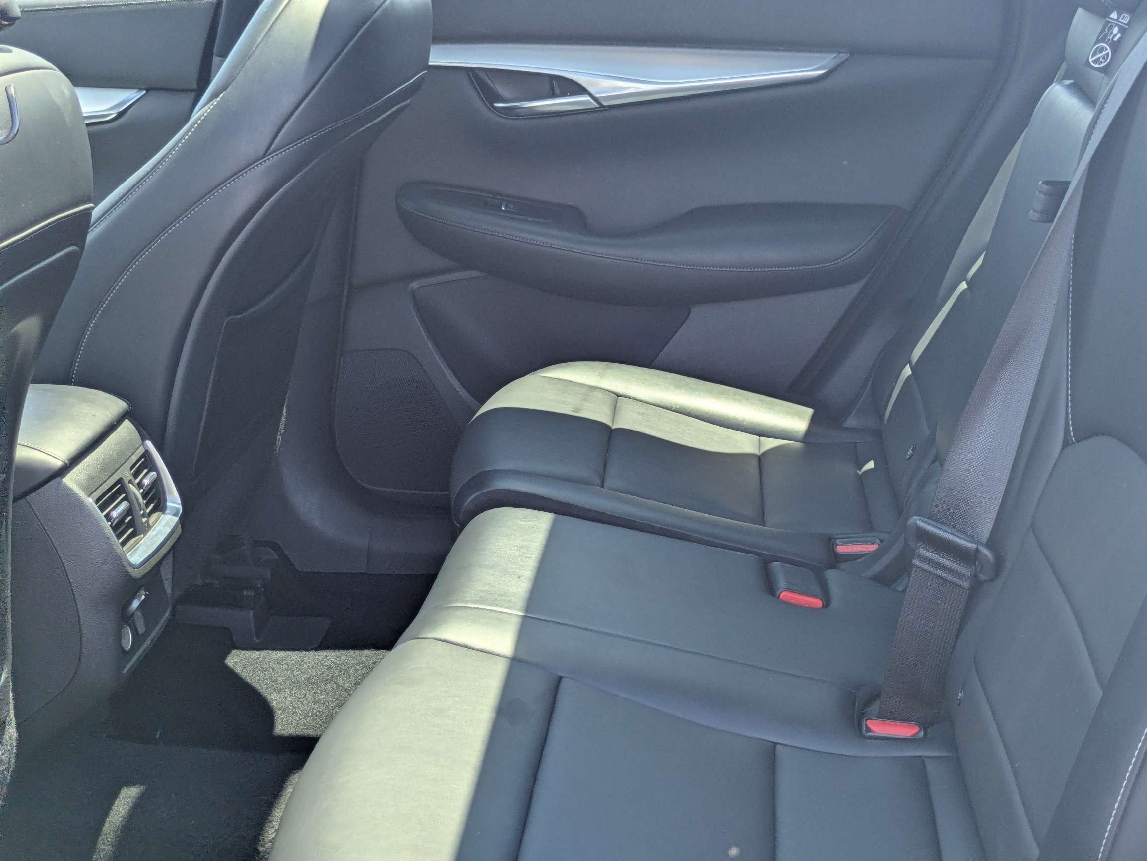 Used 2021 INFINITI QX50 Luxe w/ Appearance Package FWD image 21