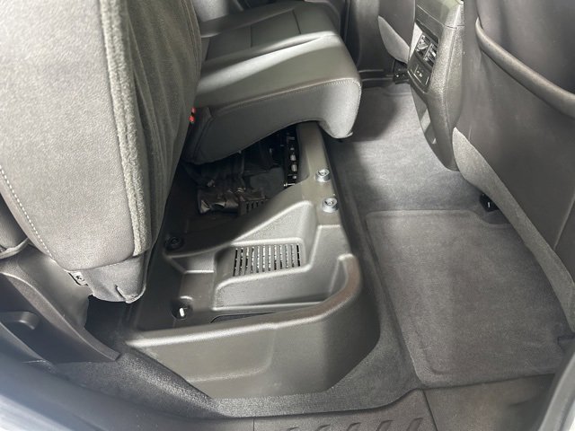 Used 2023 Chevrolet Colorado LT w/ LT Convenience Package III image 20