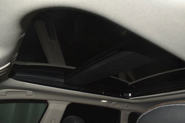 Used 2024 Nissan Murano Platinum AWD/4WD image 14