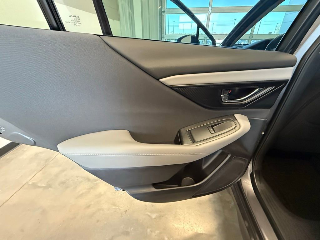 Used 2024 Subaru Outback Premium image 16