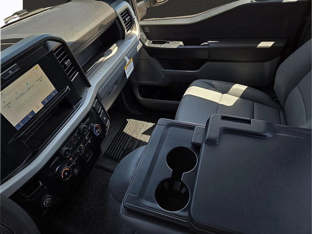 New 2025 Ford F350 XL w/ XL Chrome Package RWD image 20